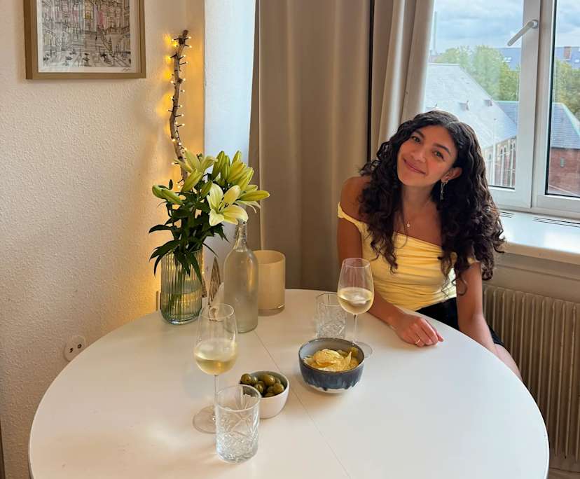 Philippa Emilia (27), $350, 