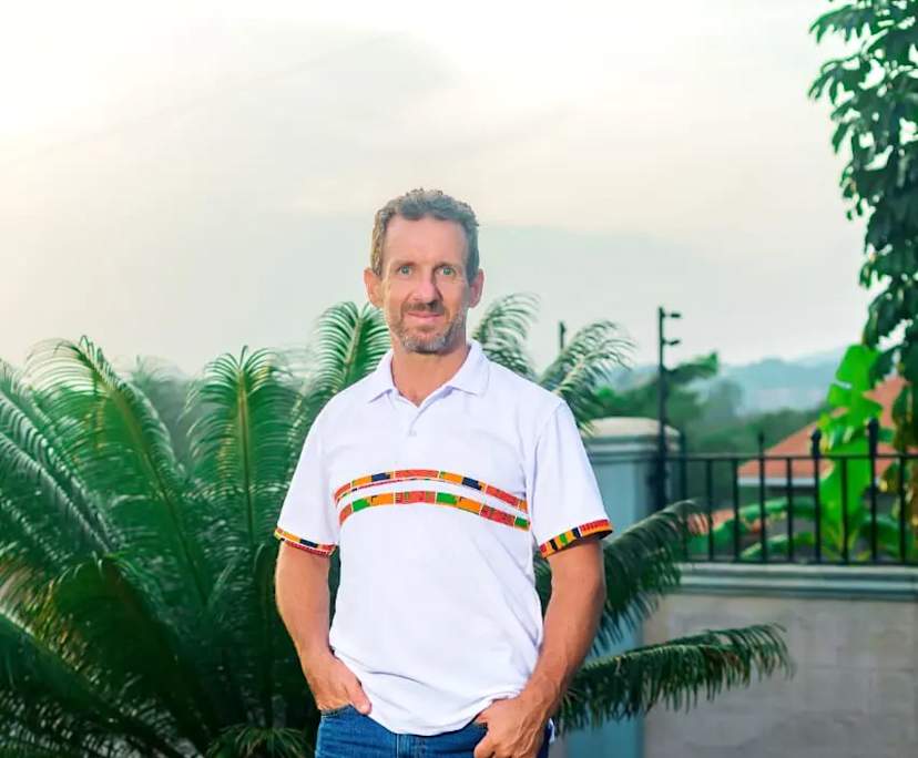 Ben (50), $200, Non-smoker, No pets, and No children