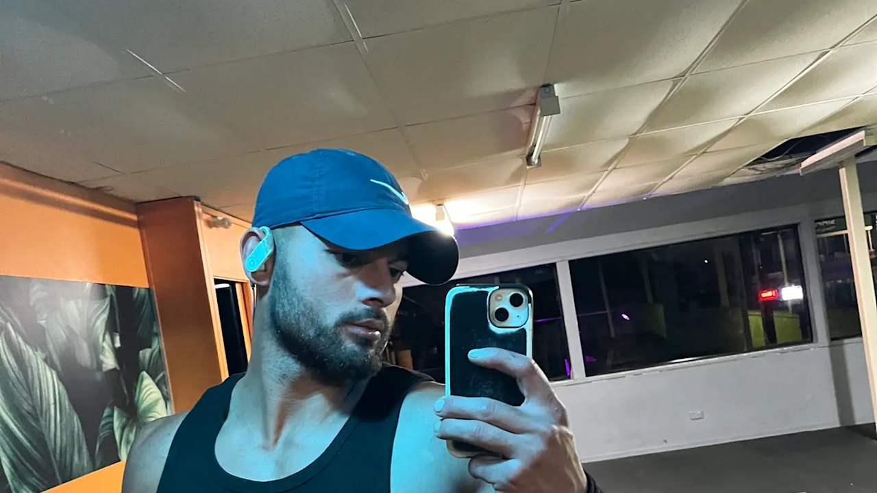 Carlos