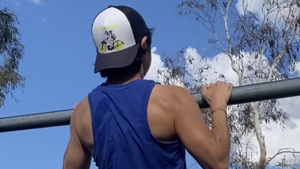 Si