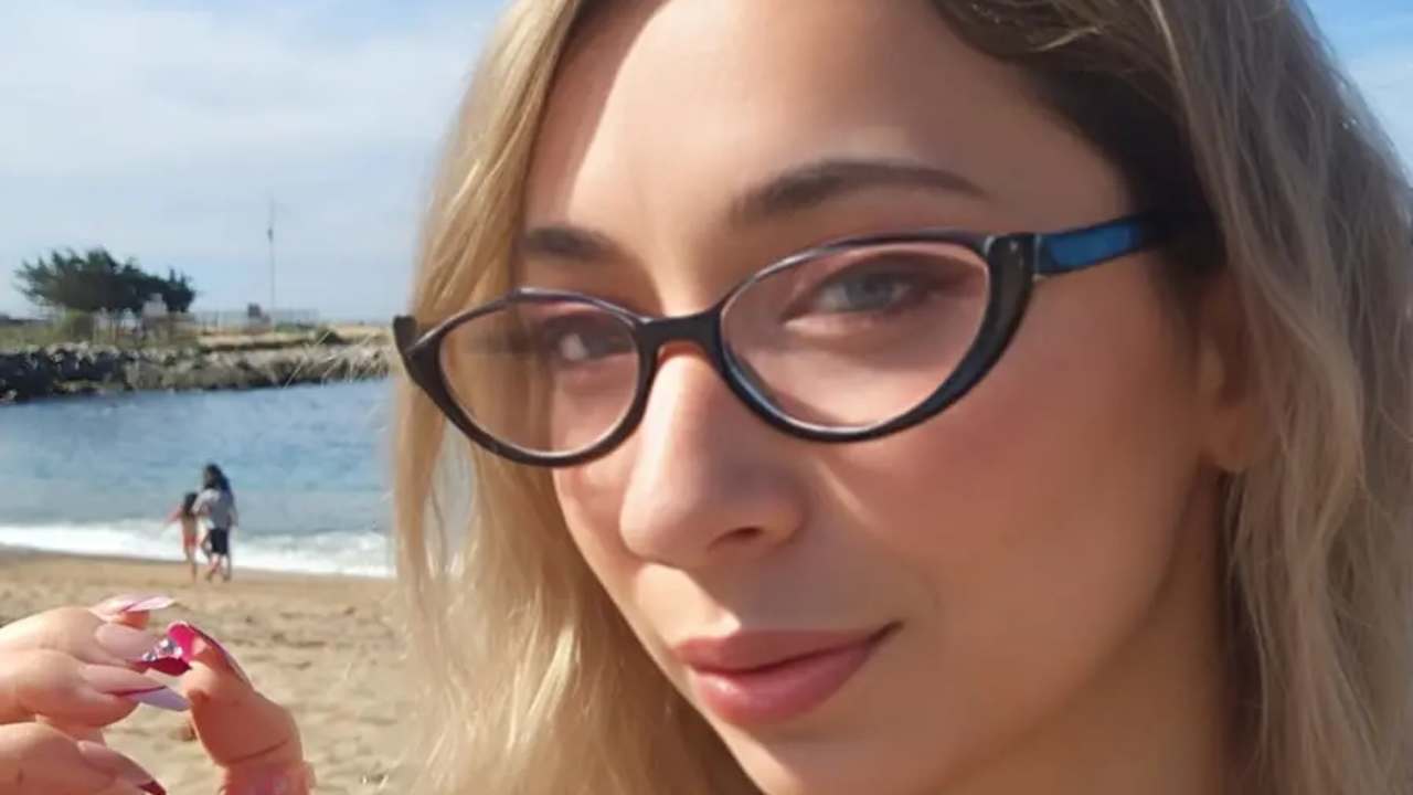 Alex