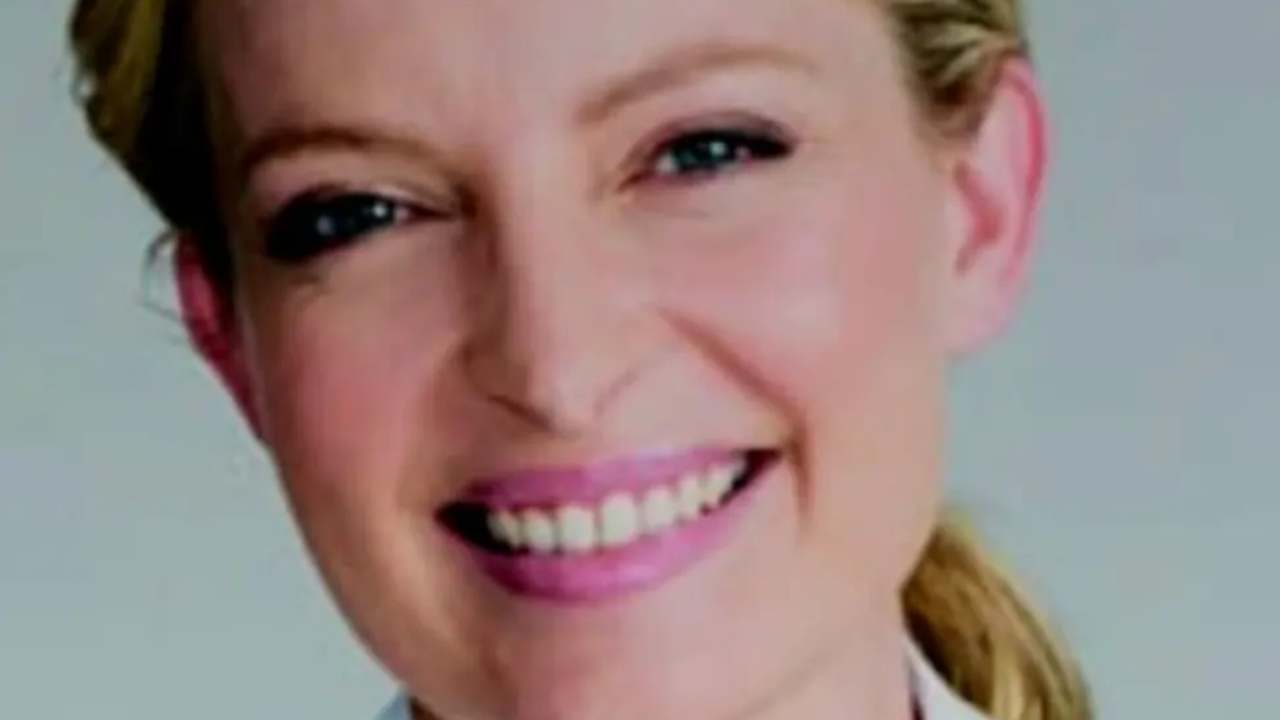 Sarah Davis