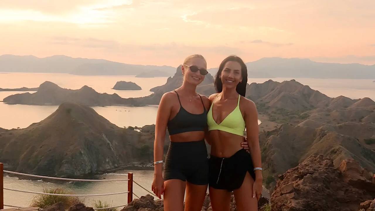 Jade & Jessica