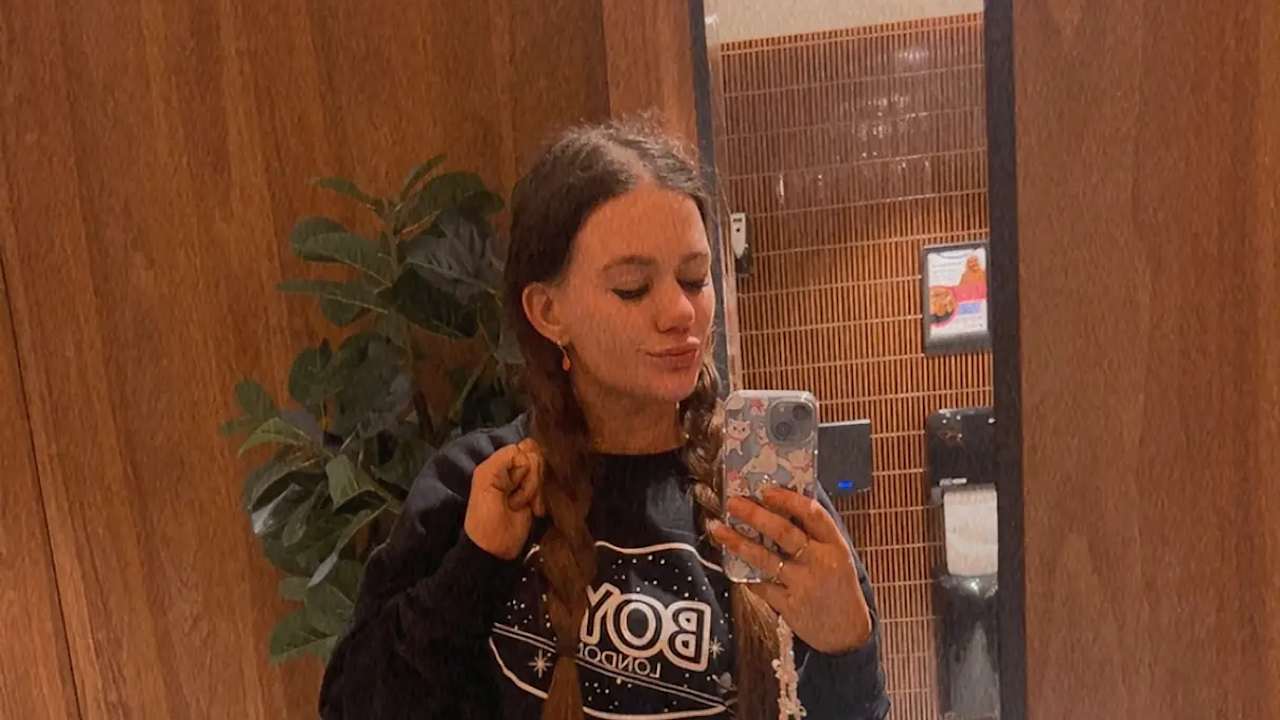 Chloe