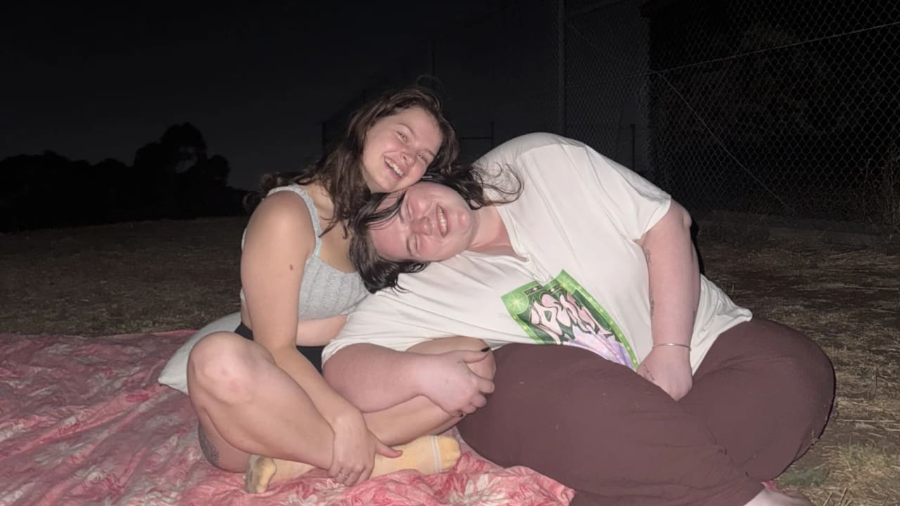 Bella & Georgia