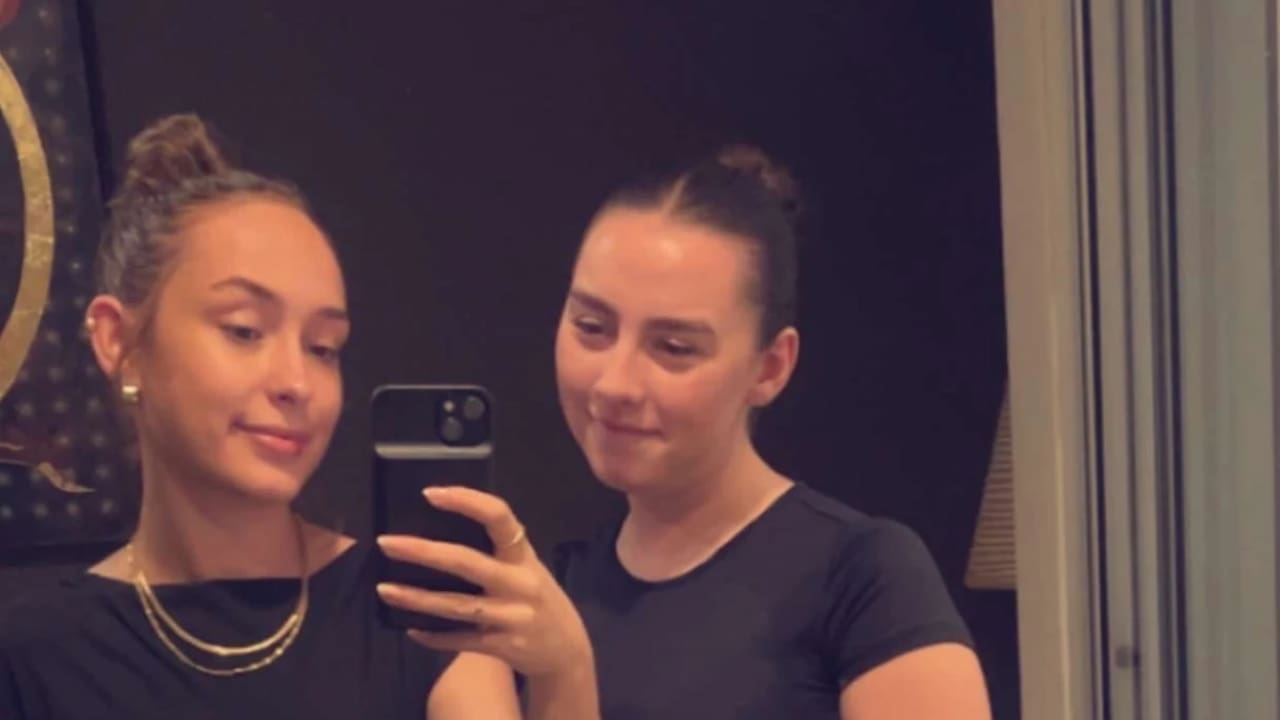 Mia & Eve