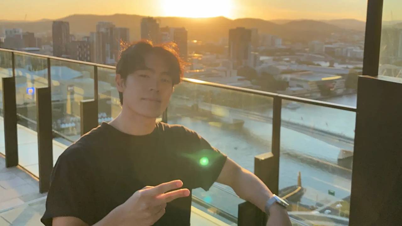 HYUNGWOOK