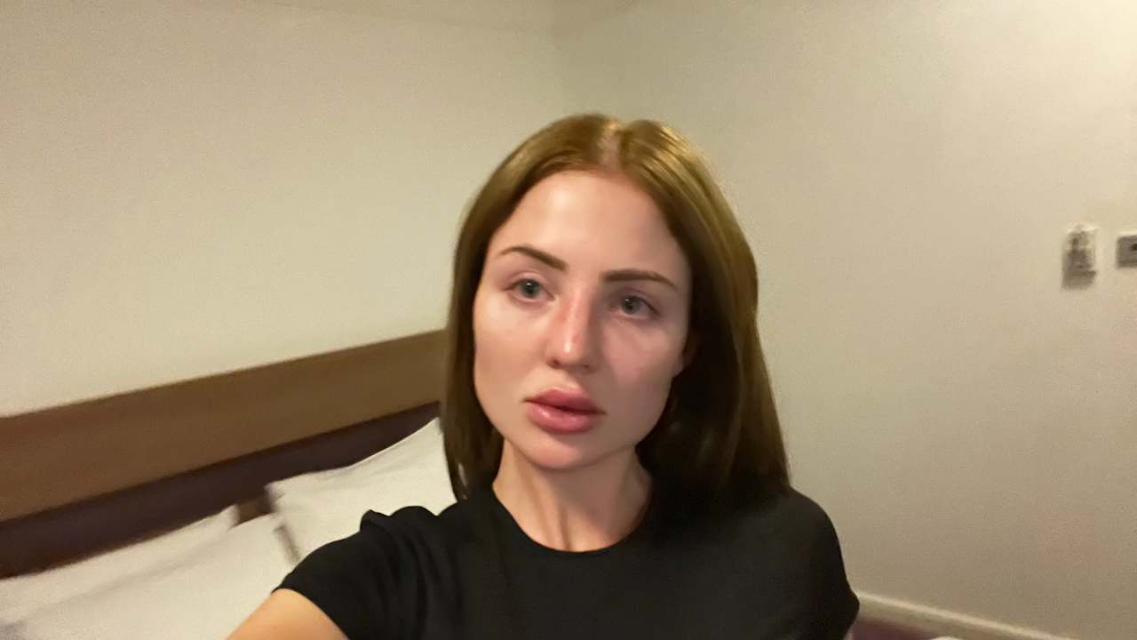 Bella