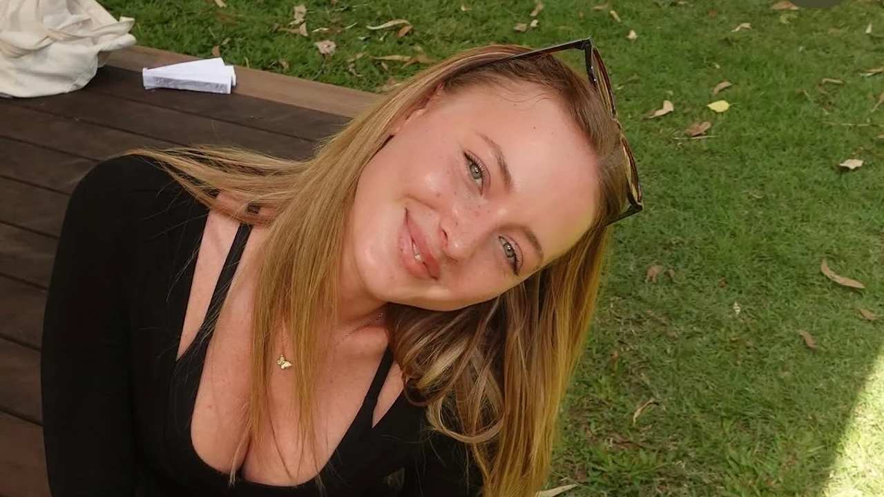 Annie robbins