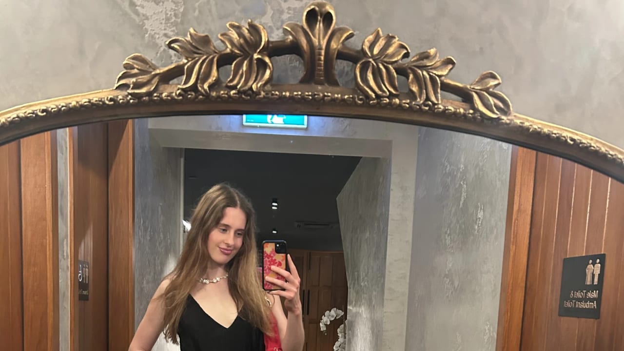 Zoe