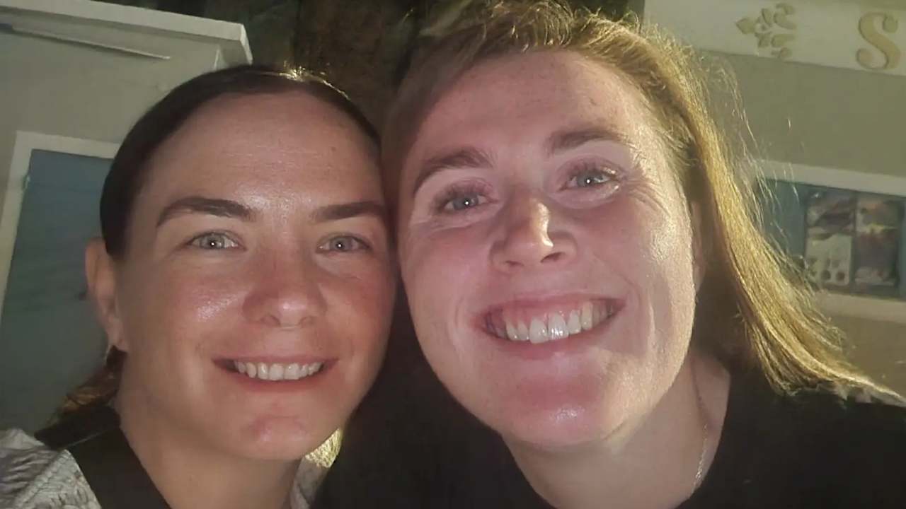 Shauna & Laura