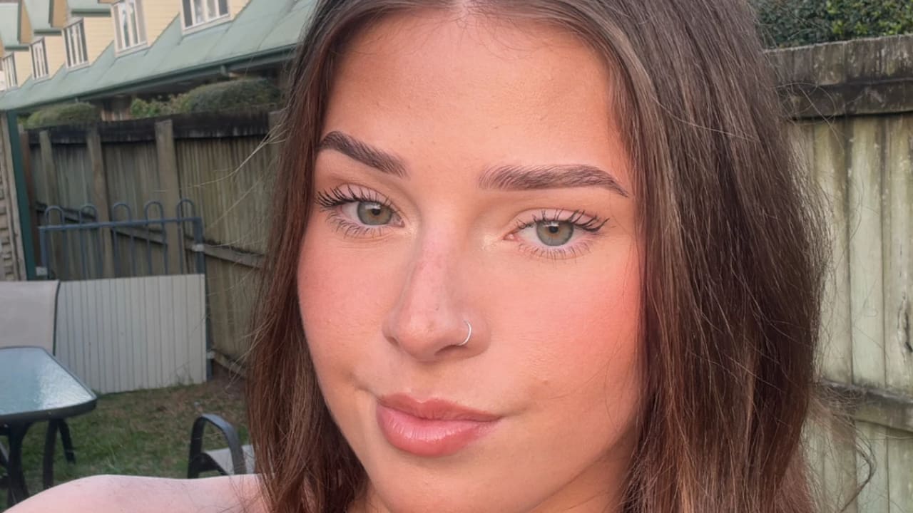 Ava