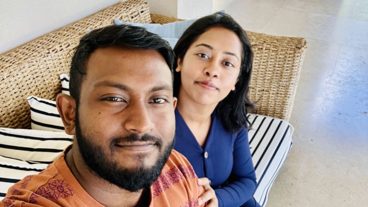 Manoj & Dinelka
