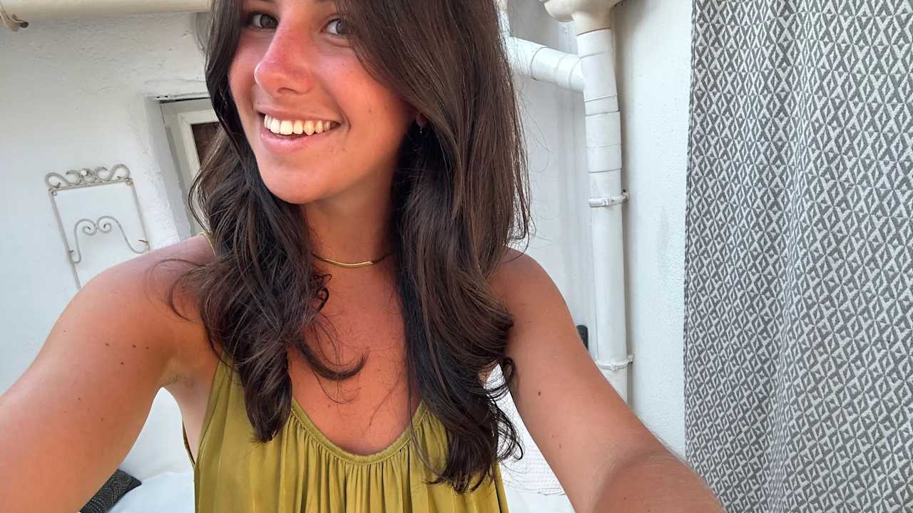 Inès