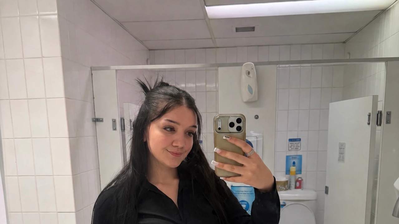 Mia