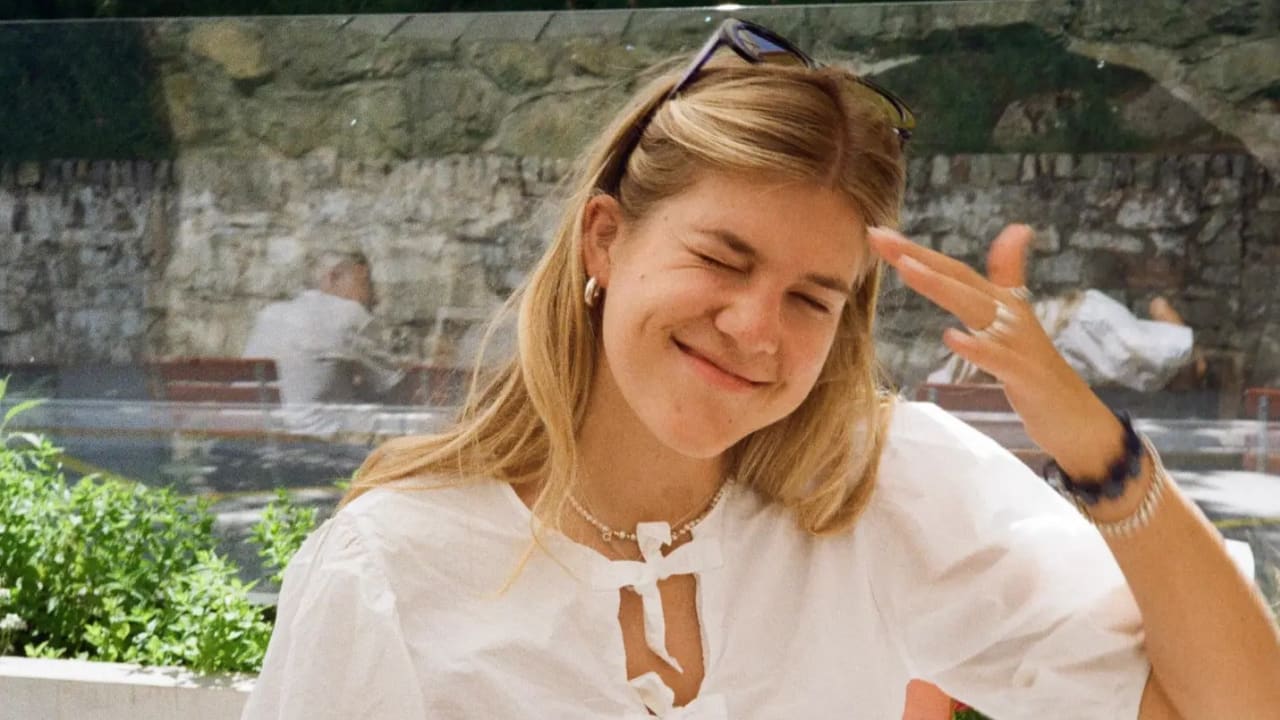 Simona
