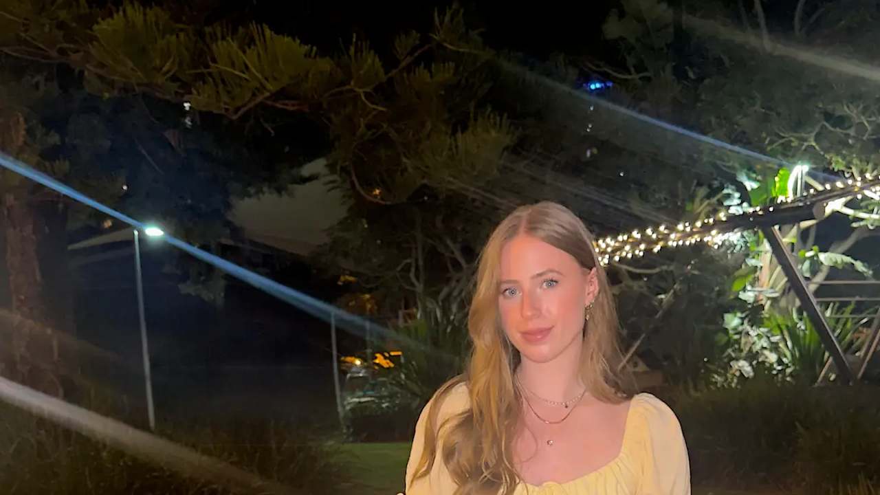 Chloe