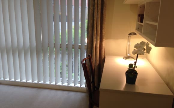 Furnished room in a share house