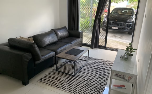 Room in a share house