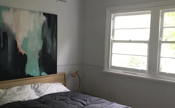 Room in a share house