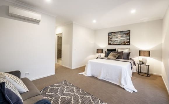 Furnished room in a share house