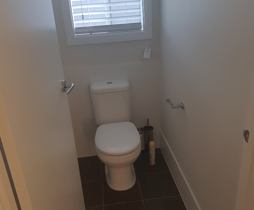 $230, Share-house, 4 bathrooms, Port Macquarie NSW 2444