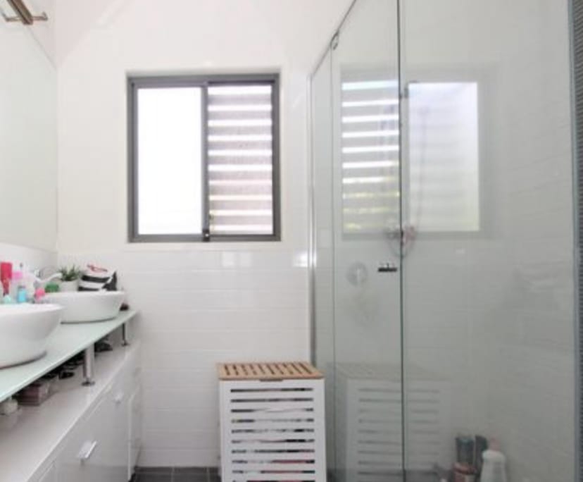$260, Share-house, 5 bathrooms, Kelvin Grove QLD 4059