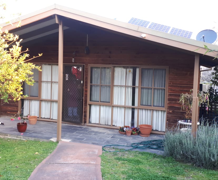 Granny Flat for Rent in Doncaster, Melbourne 345,...