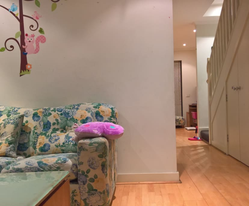 Furnished room in a flatshare