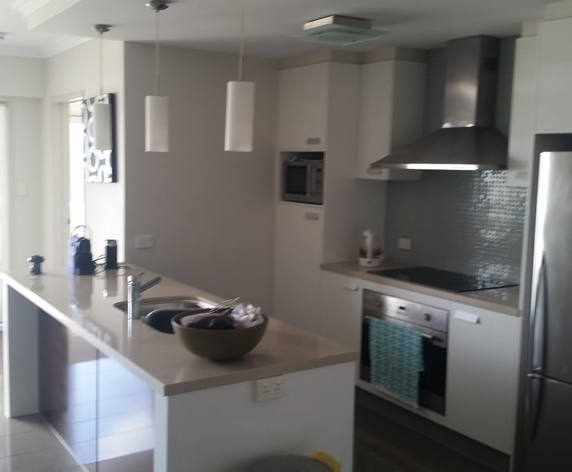$380, Flatshare, 2 bathrooms, Redcliffe QLD 4020