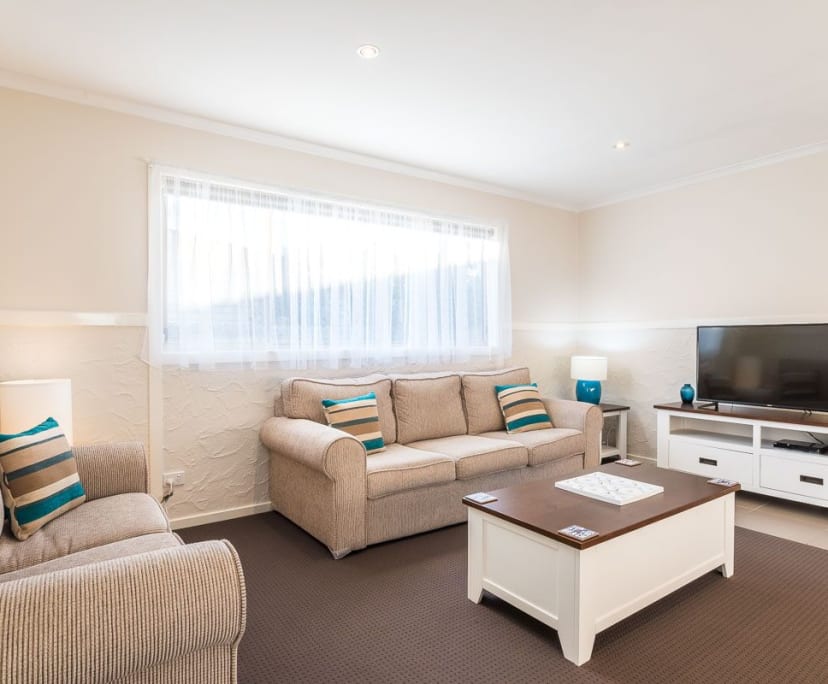 Whole property with 2 rooms for rent