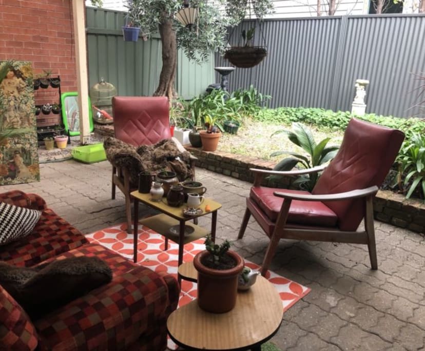 Room in a share house