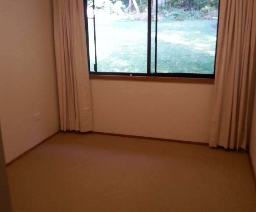 $250, Share-house, 4 bathrooms, Wamberal NSW 2260