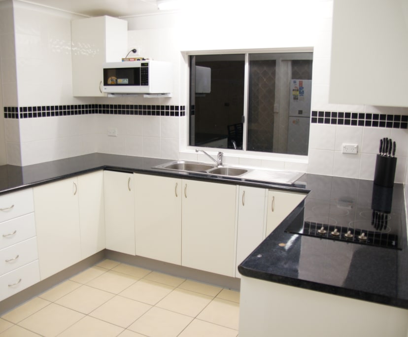 $175, Share-house, 4 bathrooms, Douglas QLD 4814