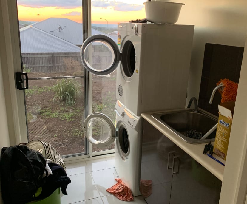 $170, Share-house, 4 bathrooms, Westbrook QLD 4350