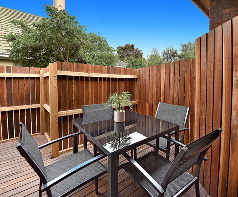 $610, Whole-property, 1 bathroom, Brunswick VIC 3056