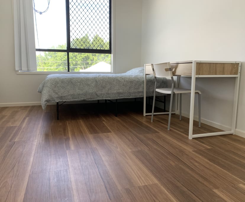 $330, Share-house, 5 bathrooms, Woolloongabba QLD 4102