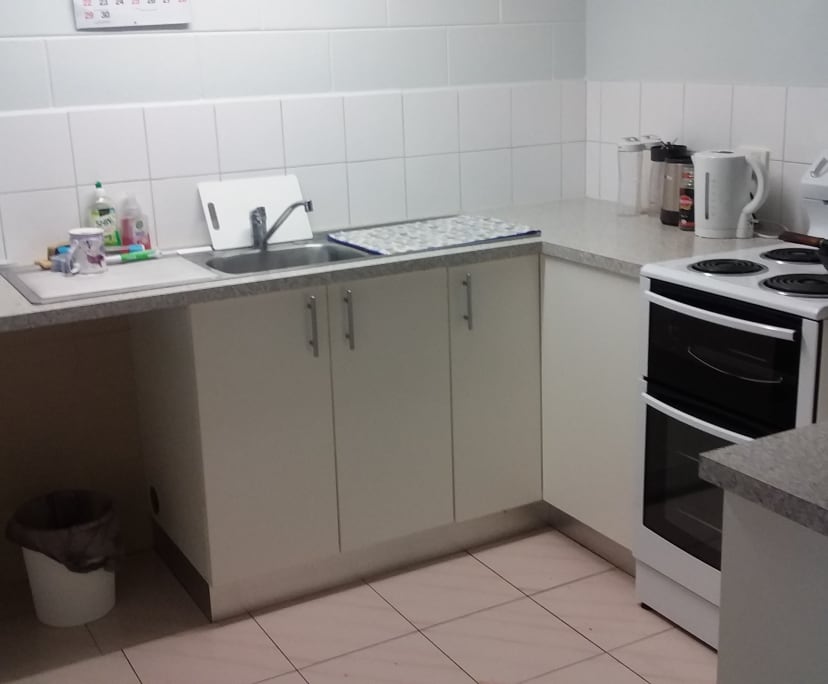 $280, Flatshare, 3 bathrooms, Cannonvale QLD 4802