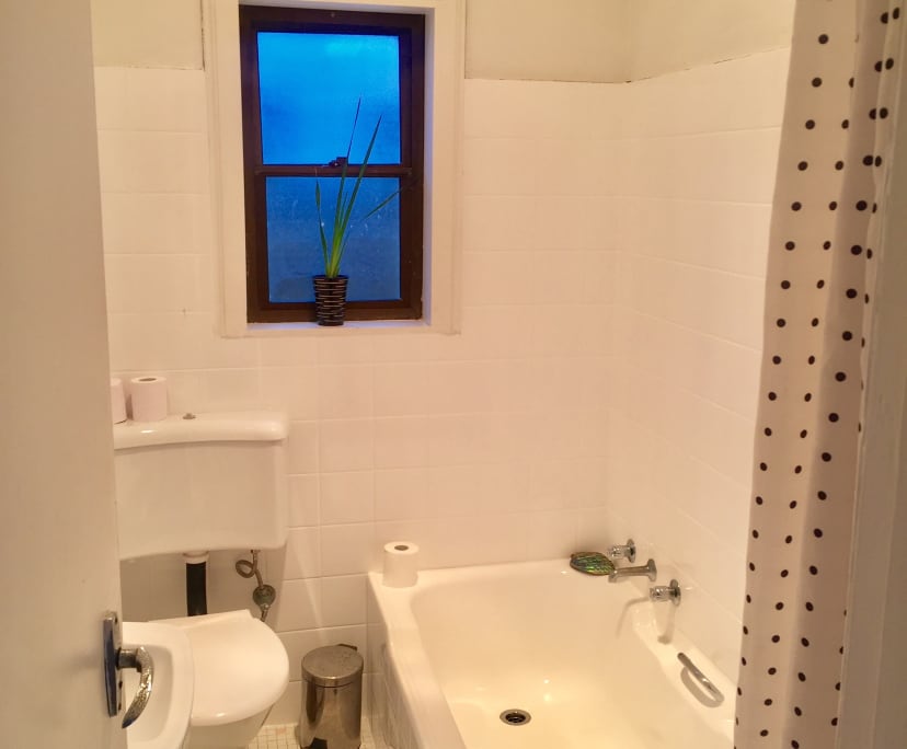 $350, Share-house, 3 bathrooms, Bondi NSW 2026