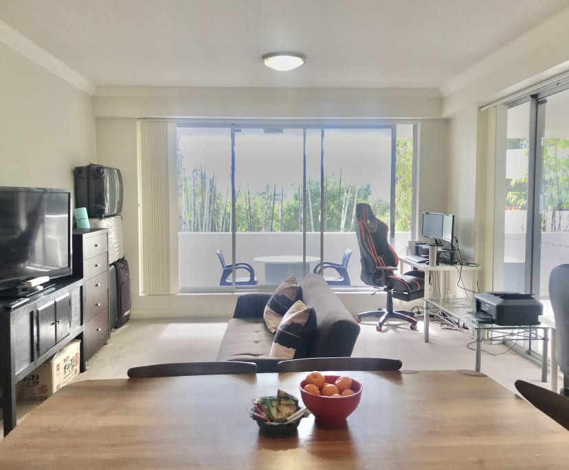 Furnished room in a flatshare