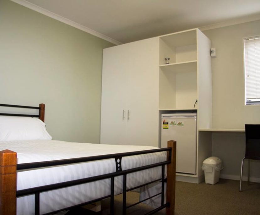 $265, Student-accommodation, 6 bathrooms, Sandy Bay TAS 7005