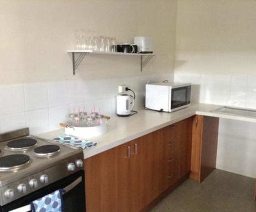 $170, Share-house, 4 bathrooms, West End QLD 4101