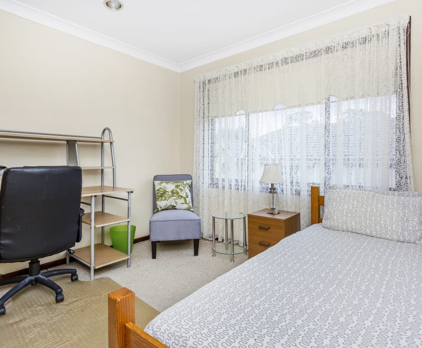 Furnished room in a share house