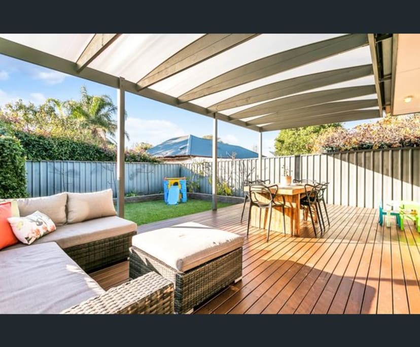 Room for Rent in Gardens, Adelaide 200,