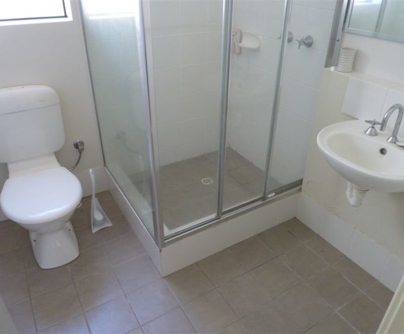 $210, Share-house, 6 bathrooms, Bentley WA 6102