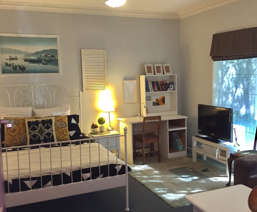 Room in a share house