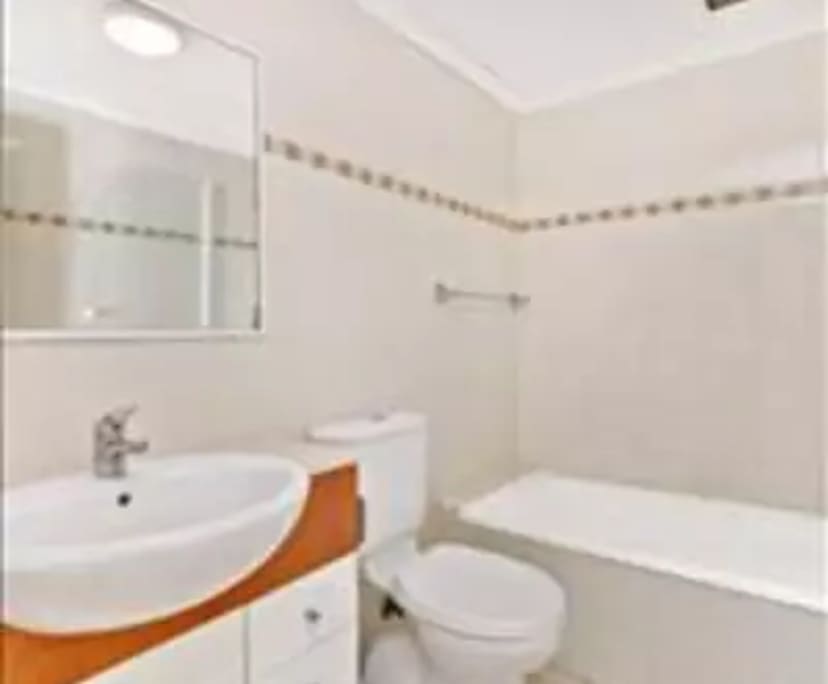 $350, Flatshare, 2 bathrooms, Homebush NSW 2140