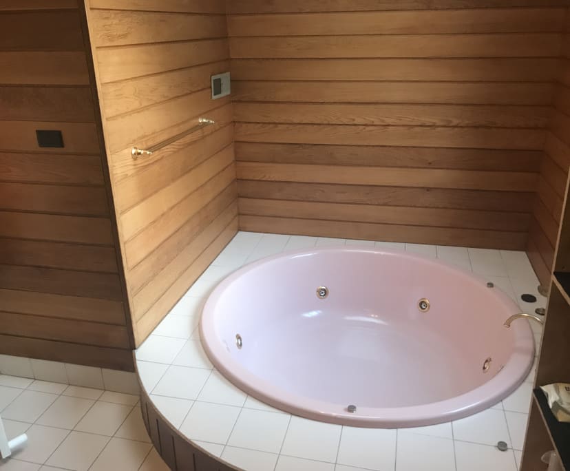 $270, Share-house, 4 bathrooms, Parkdale VIC 3195