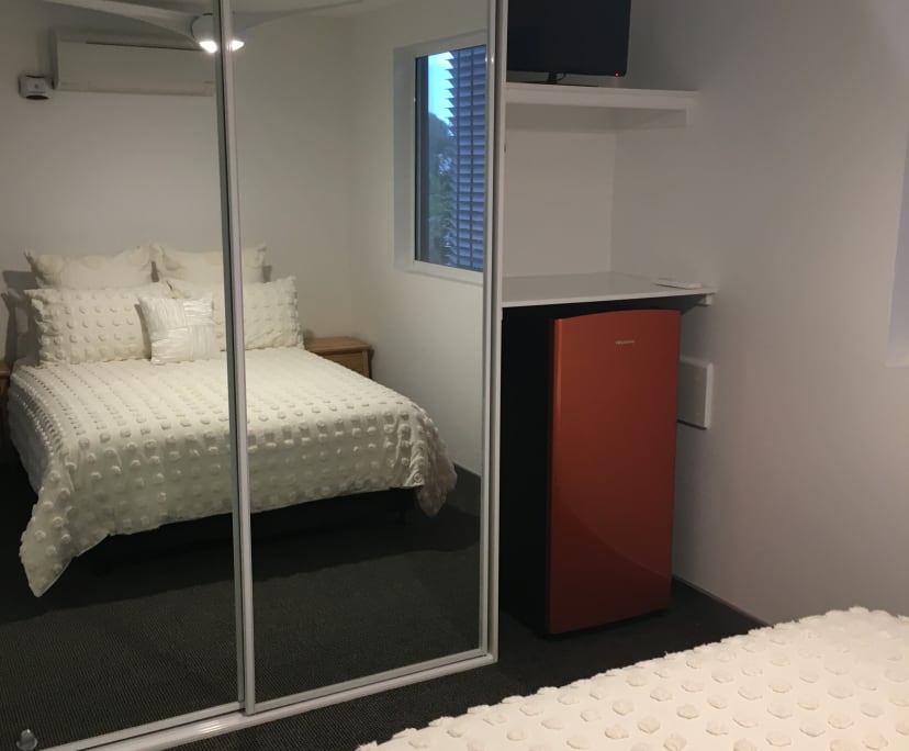 $350, Share-house, 6 bathrooms, New Farm QLD 4005