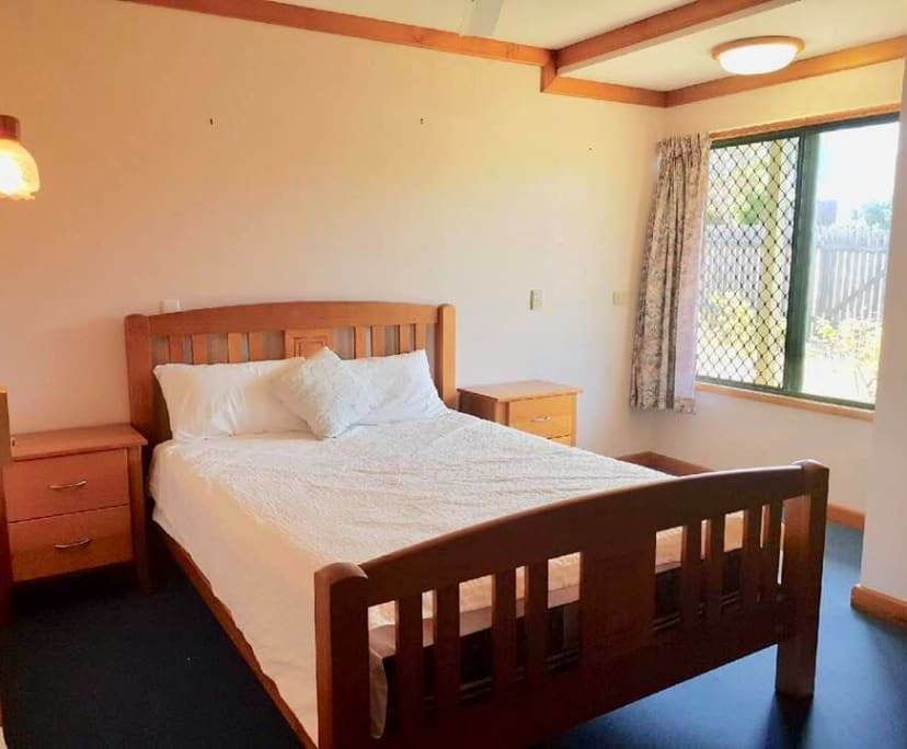 Room for Rent in Emu Park, QLD 250, Flexible with...